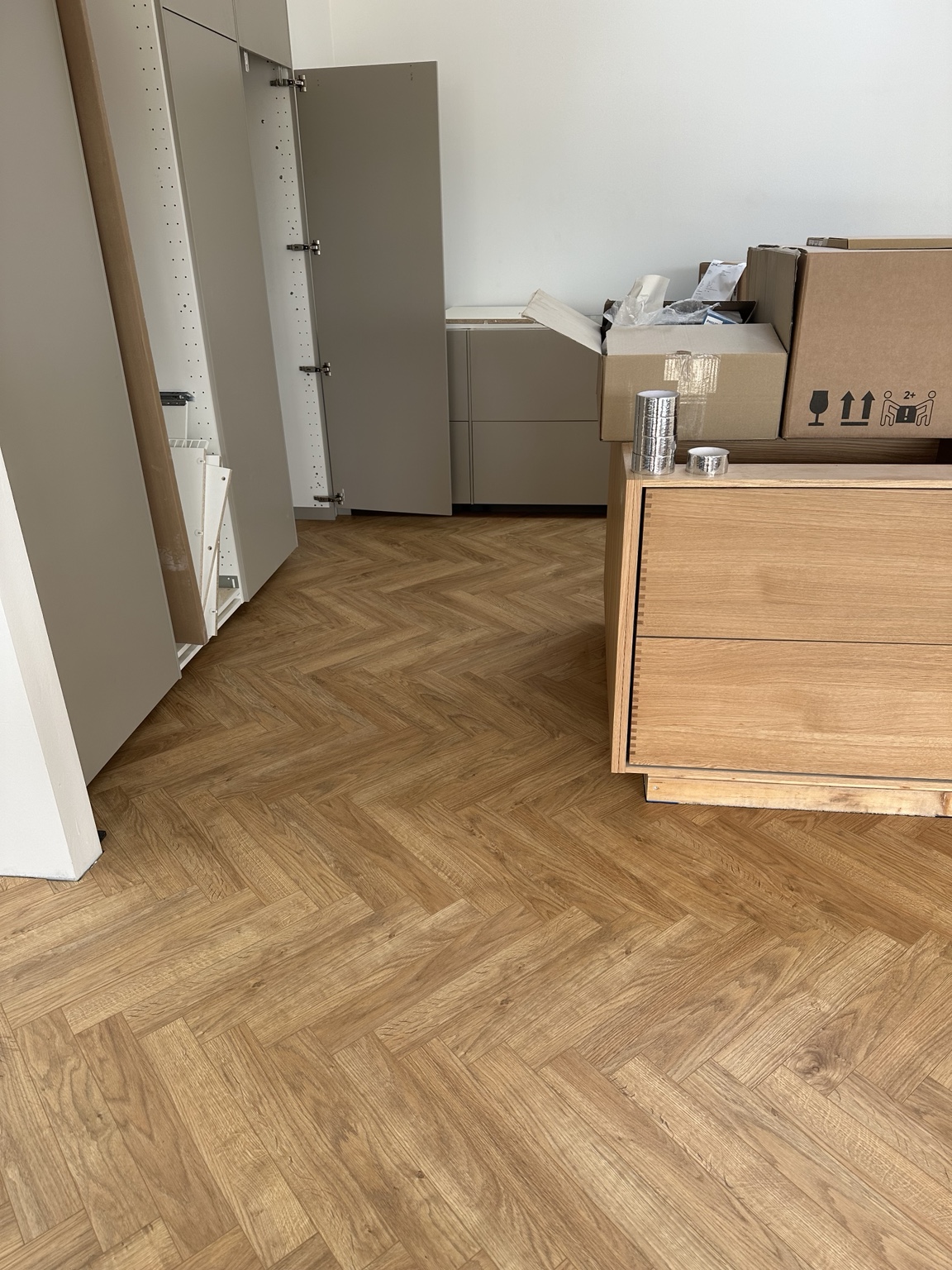 Laminat eller vinylgulv monteret af Kusk Gulve