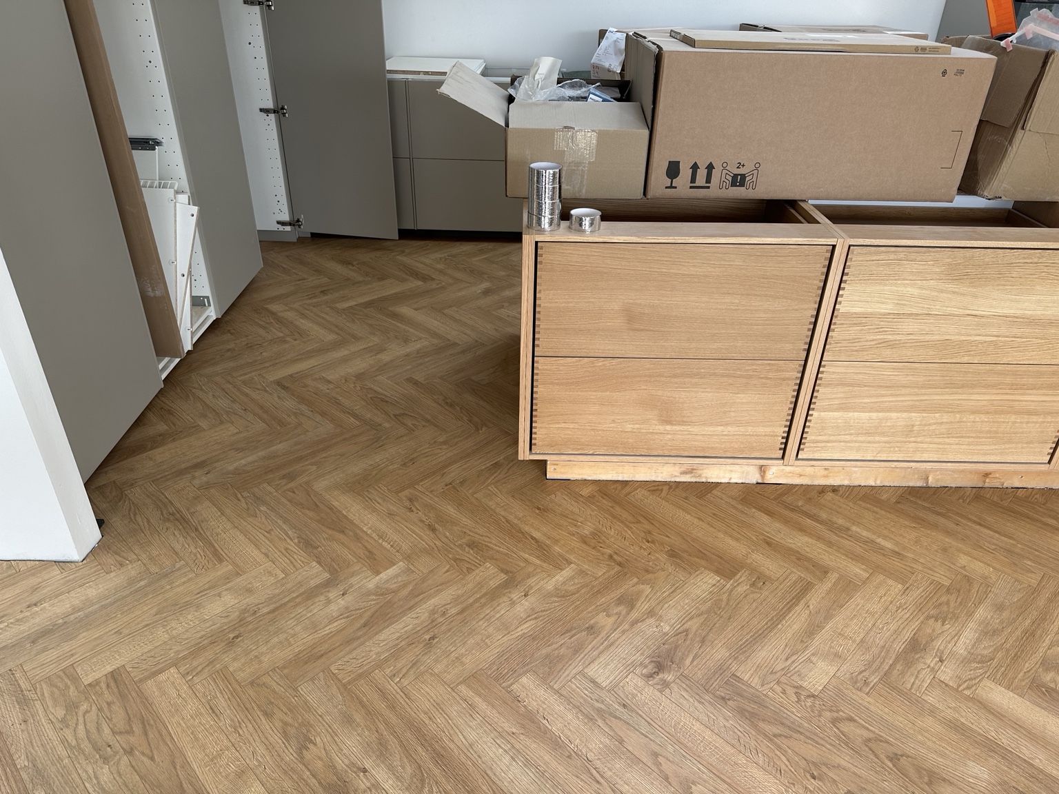 Laminat eller vinylgulv monteret af Kusk Gulve